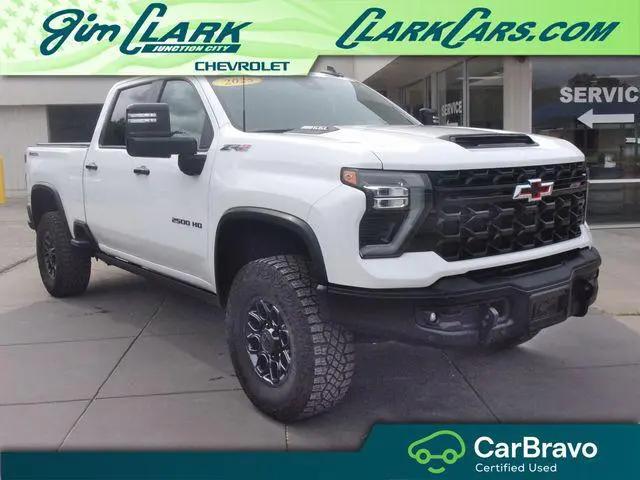 2025 Chevrolet Silverado 2500HD 4WD Crew Cab Standard Bed ZR2 for sale in Junction City, KS