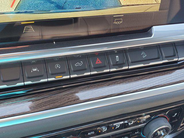 2026 Chevrolet Silverado 1500 4WD Crew Cab Short Bed LT Trail Boss