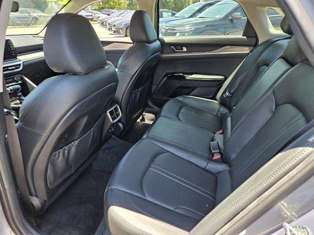 2022 Kia K5 EX