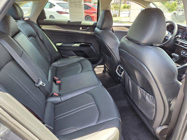 2022 Kia K5 EX