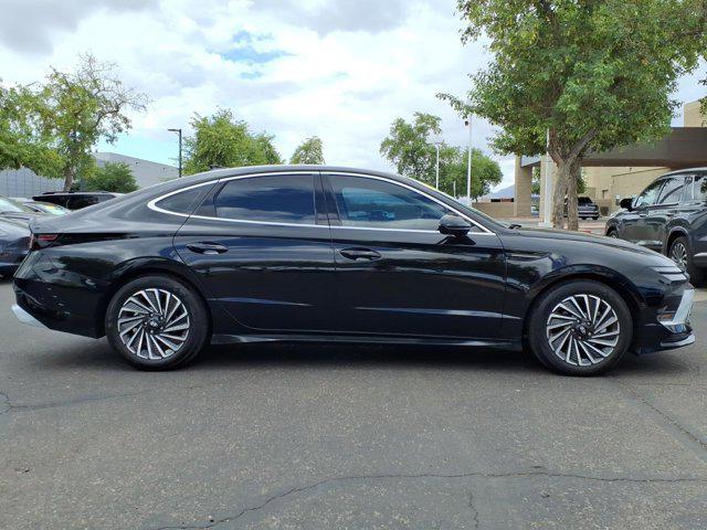 2025 Hyundai Sonata Hybrid Limited