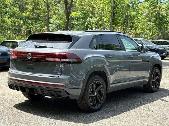2026 Volkswagen Atlas Cross Sport SEL R-Line Black