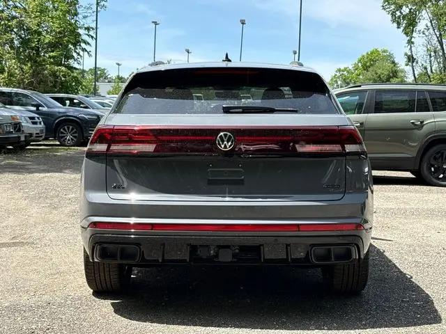 2026 Volkswagen Atlas Cross Sport SEL R-Line Black