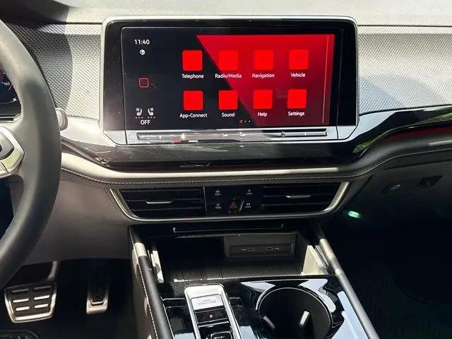 2026 Volkswagen Atlas Cross Sport SEL R-Line Black