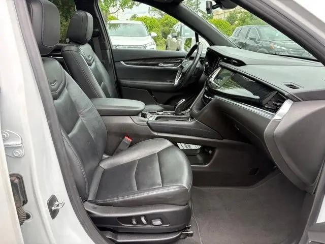 2020 Cadillac XT6 FWD Premium Luxury