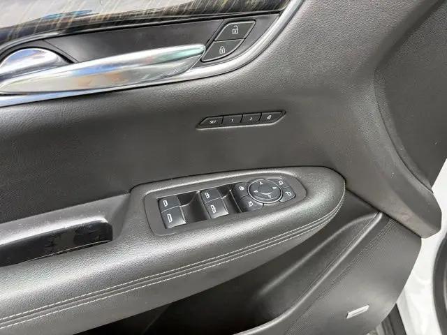 2020 Cadillac XT6 FWD Premium Luxury
