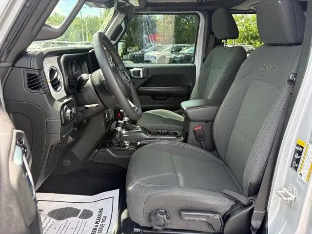 2024 Jeep Wrangler 4xe Sahara 4xe