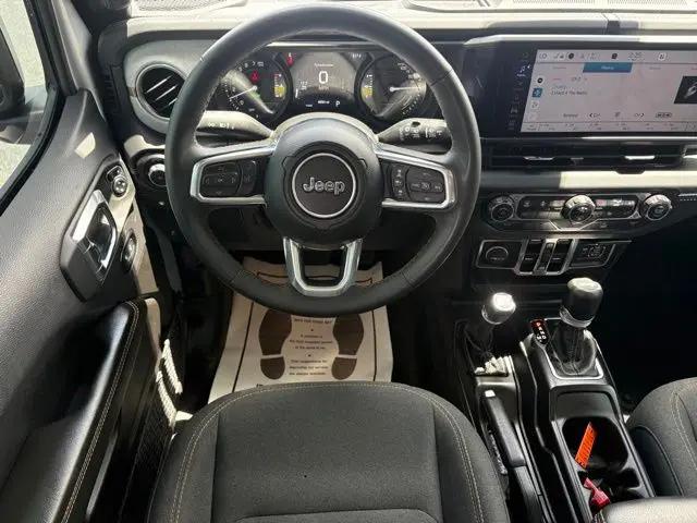 2024 Jeep Wrangler 4xe Sahara 4xe