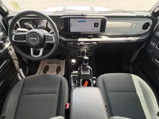 2024 Jeep Wrangler 4xe Sahara 4xe