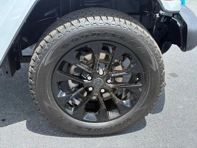 2024 Jeep Wrangler 4xe Sahara 4xe
