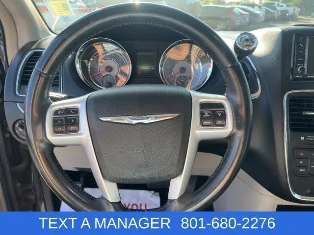 2015 Chrysler Town & Country Touring