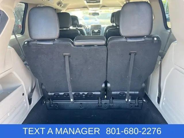 2015 Chrysler Town & Country Touring
