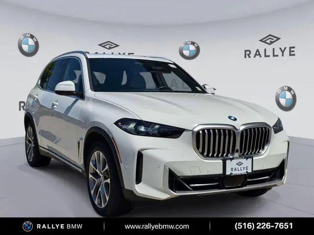 2024 BMW X5 xDrive40i for sale in Westbury, NY