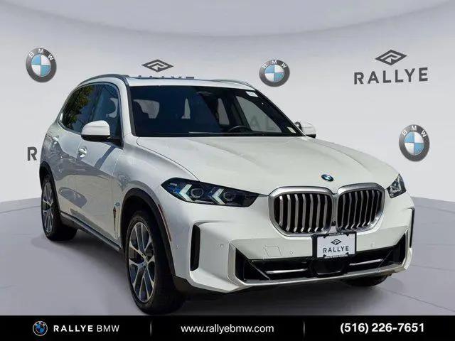 2024 BMW X5 xDrive40i for sale in Westbury, NY