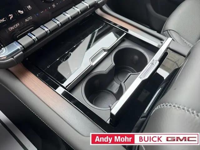 2026 GMC Yukon XL 4WD Denali