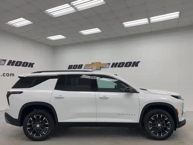 2026 Chevrolet Traverse AWD LT