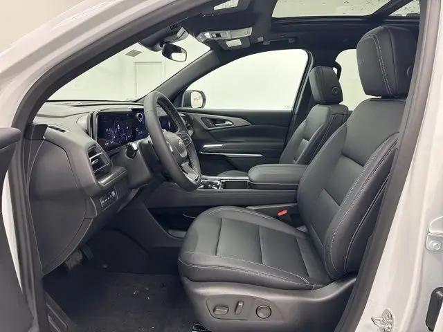 2026 Chevrolet Traverse AWD LT
