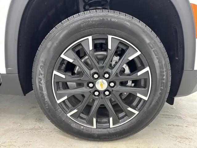 2026 Chevrolet Traverse AWD LT
