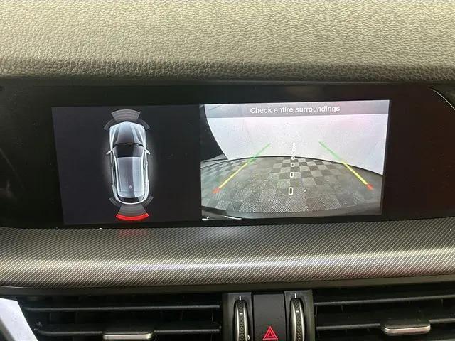 2023 Alfa Romeo Stelvio Veloce AWD