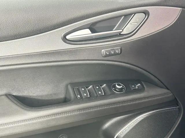 2023 Alfa Romeo Stelvio Veloce AWD