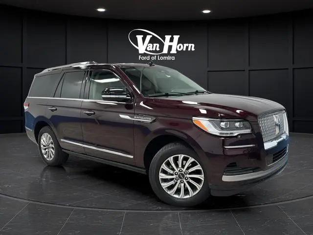 2024 Lincoln Navigator Premiere for sale in Lomira, WI
