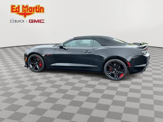 2023 Chevrolet Camaro RWD Convertible LT1
