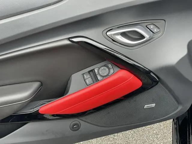 2023 Chevrolet Camaro RWD Convertible LT1