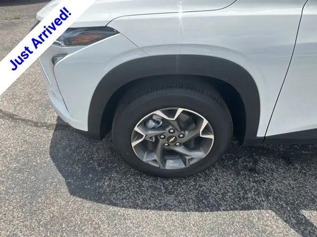 2026 Chevrolet Trax FWD LT