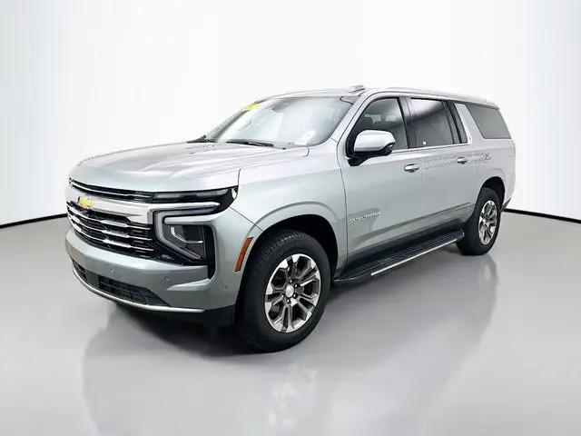 2025 Chevrolet Suburban 2WD LT