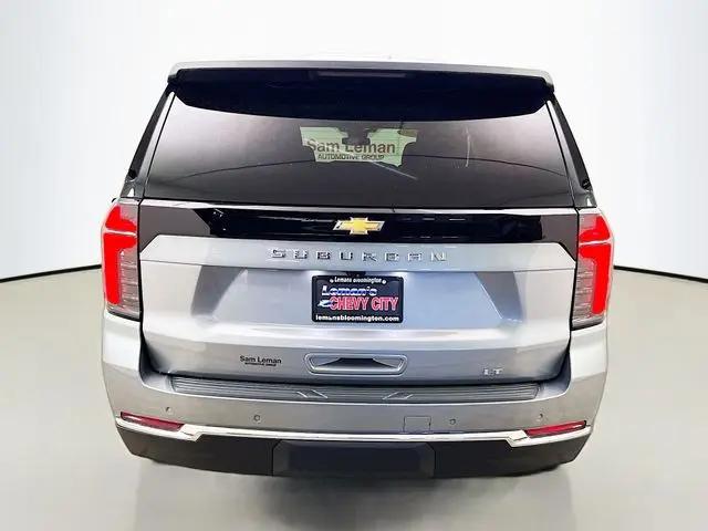 2025 Chevrolet Suburban 2WD LT