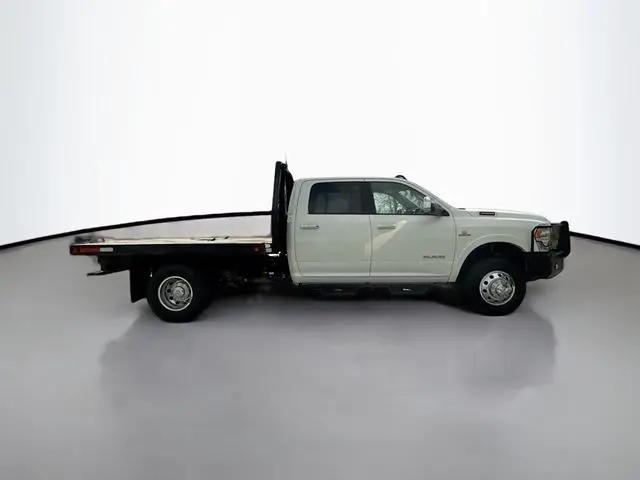 2020 Ram 3500 Laramie Crew Cab 4x4 8' Box