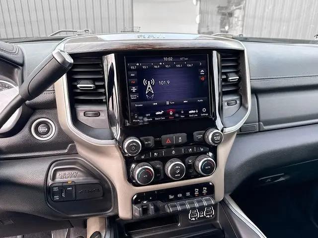 2020 Ram 3500 Laramie Crew Cab 4x4 8' Box