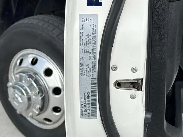 2020 Ram 3500 Laramie Crew Cab 4x4 8' Box