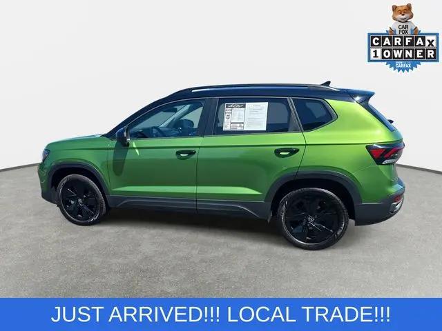 2025 Volkswagen Taos 1.5T SE Black