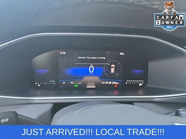 2025 Volkswagen Taos 1.5T SE Black