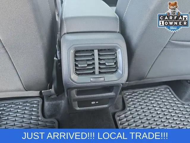 2025 Volkswagen Taos 1.5T SE Black