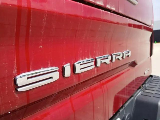 2021 GMC Sierra 1500 4WD Crew Cab Short Box SLT