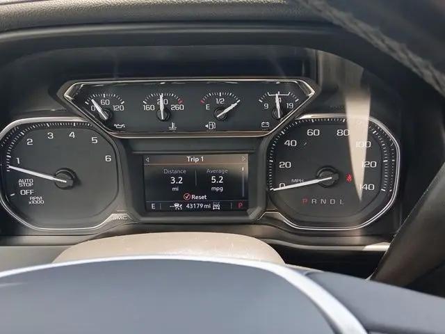 2021 GMC Sierra 1500 4WD Crew Cab Short Box SLT