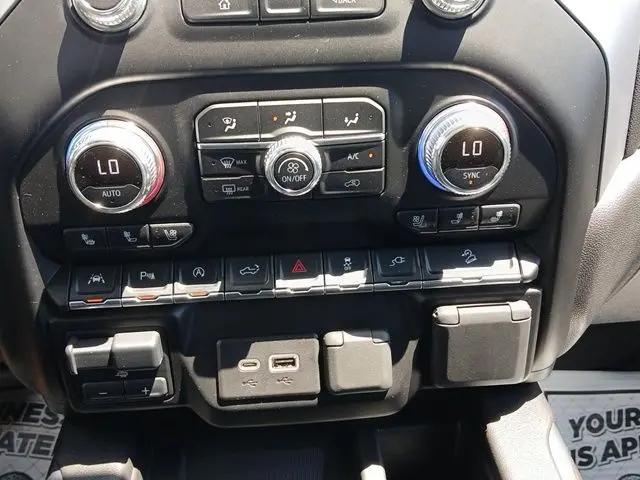 2021 GMC Sierra 1500 4WD Crew Cab Short Box SLT