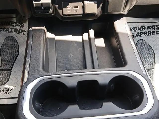 2021 GMC Sierra 1500 4WD Crew Cab Short Box SLT