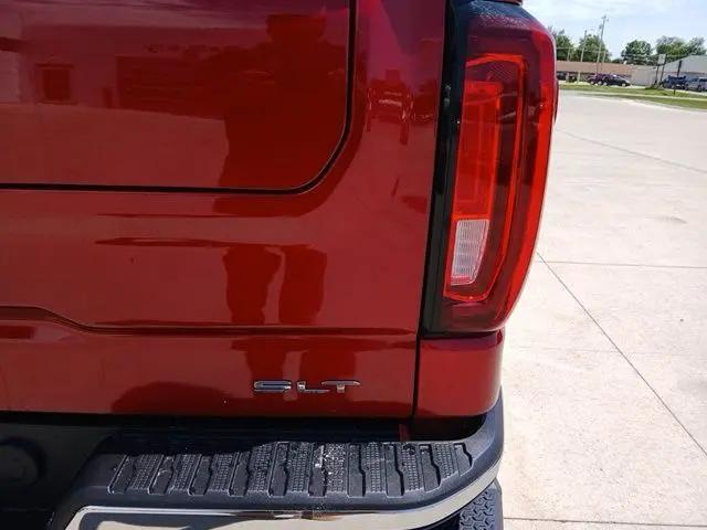 2021 GMC Sierra 1500 4WD Crew Cab Short Box SLT