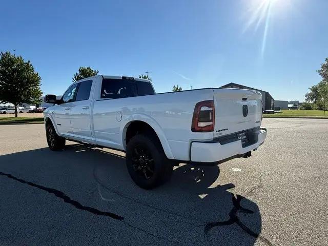 2022 Ram 3500 Limited Crew Cab 4x4 8' Box