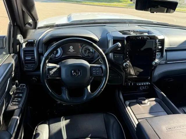 2022 Ram 3500 Limited Crew Cab 4x4 8' Box