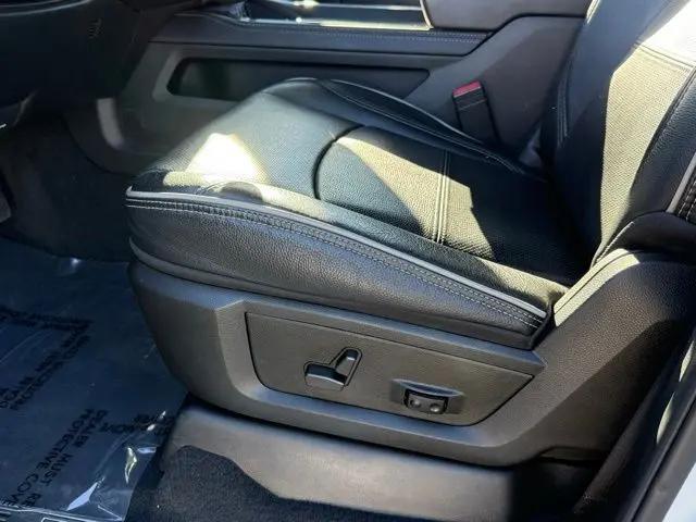 2022 Ram 3500 Limited Crew Cab 4x4 8' Box