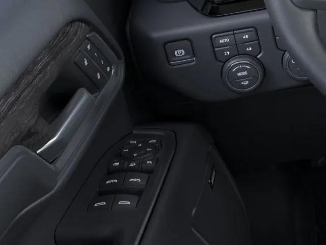 2026 Chevrolet Silverado 2500HD Crew Cab, Standard Bed, LTZ, 4WD