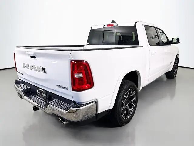 2026 Ram 1500 Laramie Crew Cab 4x4 5'7" Box