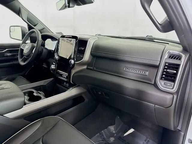 2026 Ram 1500 Laramie Crew Cab 4x4 5'7" Box
