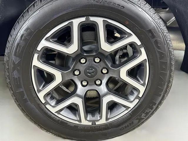 2026 Ram 1500 Laramie Crew Cab 4x4 5'7" Box