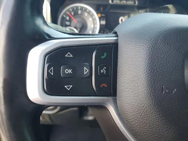 2021 Ram 1500 Big Horn Crew Cab 4x4 5'7" Box