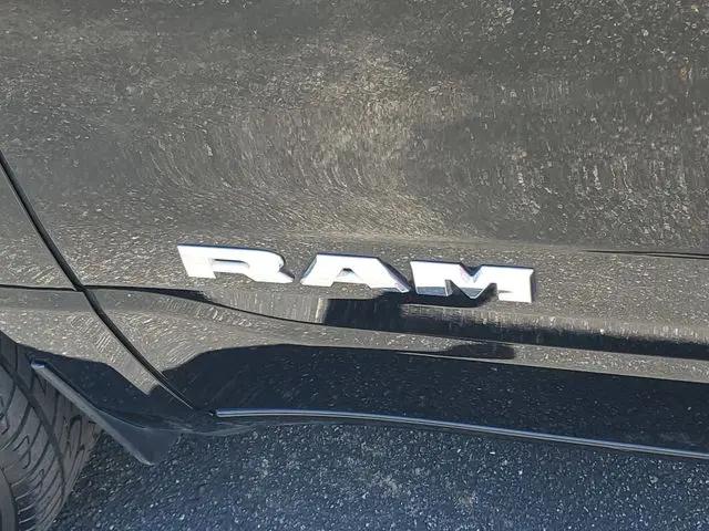 2021 Ram 1500 Big Horn Crew Cab 4x4 5'7" Box